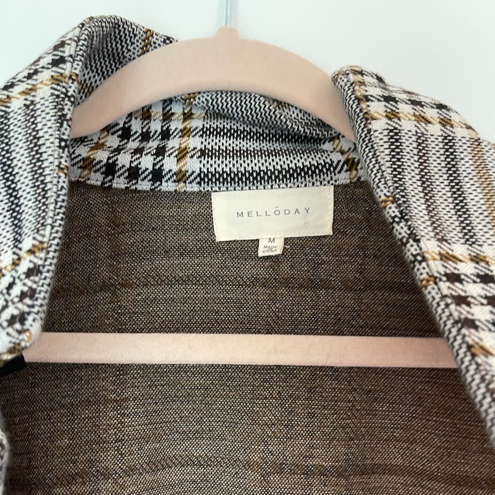 Lightweight long jacket plaid